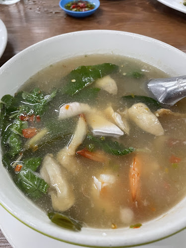 ร้านข้าวต้มปลาแป๊ะจั๊วะ - อำเภอบางละมุง