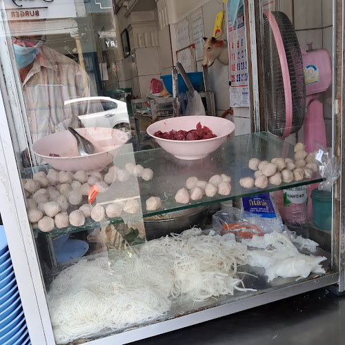 โอชารส ลูกชิ้นเนื้อ - อำเภอเมืองภูเก็ต