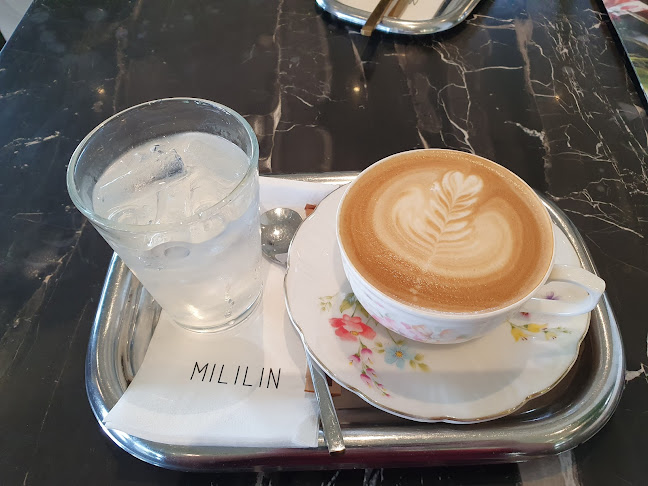 88, ตลาด 9 ถ. มหาราช ตำบลวัดใหม่ เมือง, จันทบุรี 22000