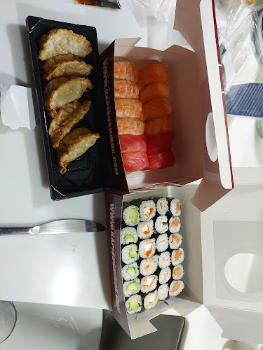 Comentarii opinii despre Kapi Sushi Box (Patong)