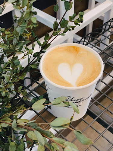 Unique Cafe' - การบริการอาหารและที่พัก