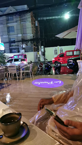 107 Rat U thit 200 pee road Ban, ตำบลป่าตอง อำเภอกะทู้ ภูเก็ต 83150