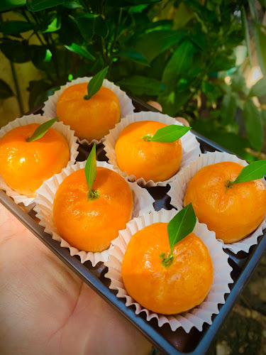 ปลื้มใจแซนวิชและข้าวโพดคลุกเนย - อำเภอบางละมุง