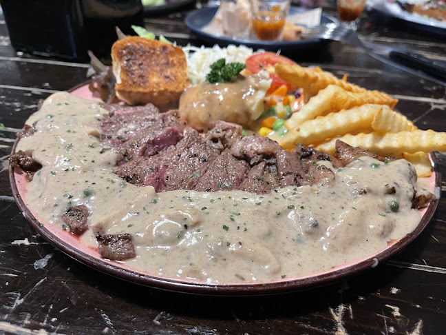 Opinii despre เรื่องของสเต๊ก สาขาชลประทาน în อำเภอเมืองนครราชสีมา - การบริการอาหารและที่พัก