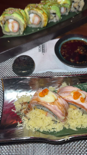 Opinii despre Uchi Gastrobar Japanese Food & Sushi Phuket în อำเภอถลาง - การบริการอาหารและที่พัก