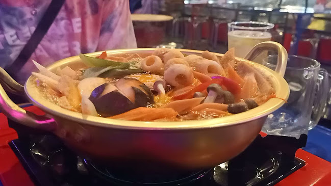 คอมเบโพจา GeonbaePocha Korean Restaurant