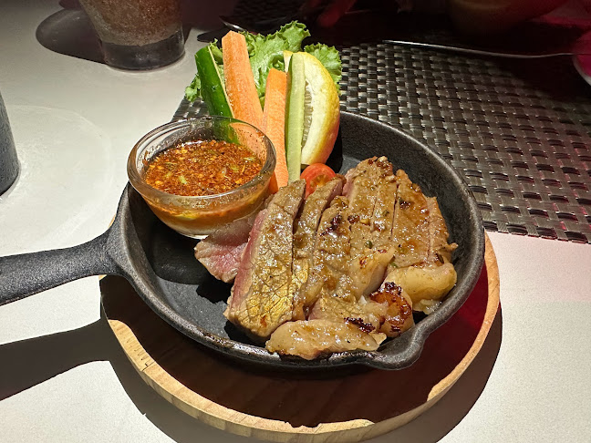 Opinii despre The Sky32 Restaurant în อำเภอบางละมุง - การบริการอาหารและที่พัก