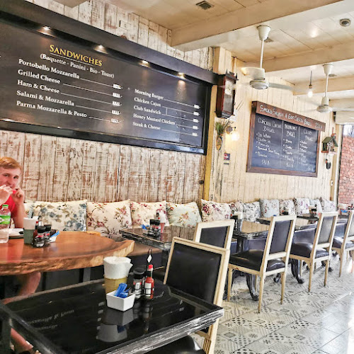 Opinii despre ลาฟาบริคเฟรนเบเกอรี่ în Koh Samui - การบริการอาหารและที่พัก