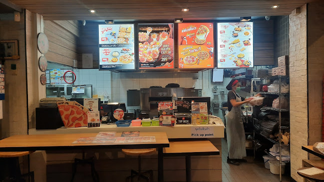 Opinii despre พิซซ่าฮัท พัทยา-นาเกลือ în อำเภอบางละมุง - การบริการอาหารและที่พัก