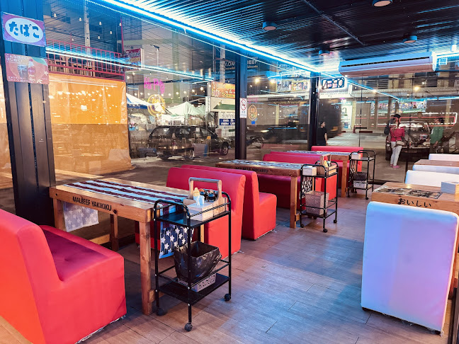 Warm light cafe รังสิต คลอง1 - การบริการอาหารและที่พัก