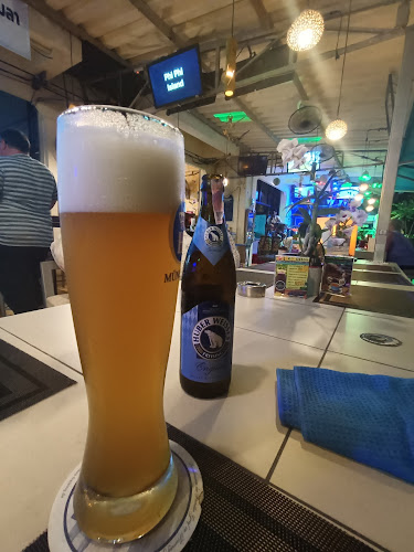 โคโคสนุส - การบริการอาหารและที่พัก