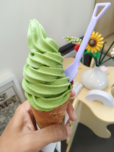 720 ซอย ทวีรัตน์ ตำบล คอหงส์ อำเภอหาดใหญ่ สงขลา 90110