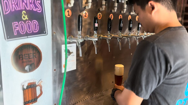 JIM's Burgers & Beers - Pakkred