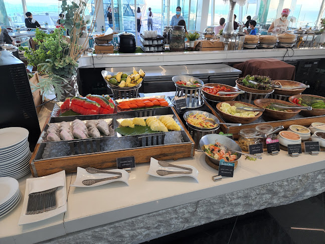 Opinii despre The Sky32 Restaurant în อำเภอบางละมุง - การบริการอาหารและที่พัก