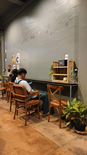 Comentarii opinii despre บัวตอง ขนมหวาน และ ริษา วาฟเฟิล