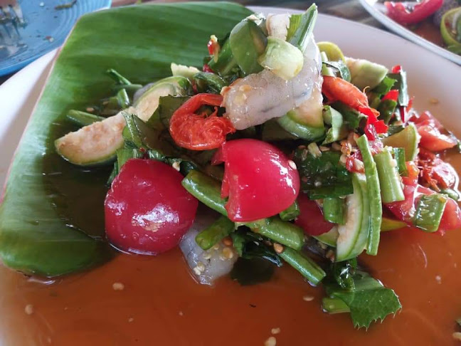 ร้านแซ่บนัวครัวอีสานกำแพงเพชร 209 ถนน ราษฎร์รวมใจ ต.ในเมือง อ.เมือง กำแพงเพชร 62000