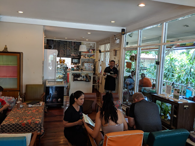 A Spoonful of Sugar - การบริการอาหารและที่พัก