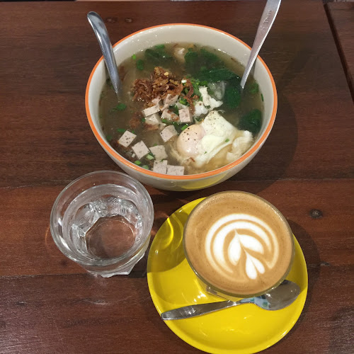 เลขที่ 636-638 ถนน พิชิตรังสรรค์ ในเมือง อำเภอเมืองอุบลราชธานี อุบลราชธานี 34000