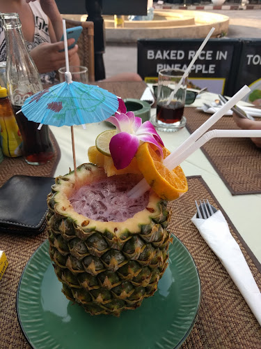 Vitaphorn Authentic Thai Restaurant​ & Steak House - อำเภอเมืองภูเก็ต