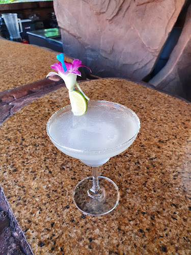 47 ถนน กะตะ ตำบล กะรน อำเภอเมืองภูเก็ต ภูเก็ต 83100