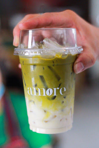 AMORE cafe' Pattaya - การบริการอาหารและที่พัก