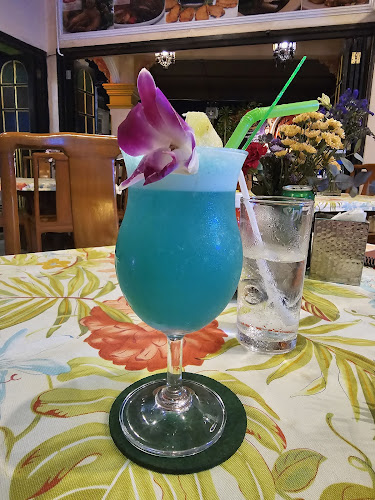 Opinii despre MEETING POINT în อำเภอเมืองภูเก็ต - การบริการอาหารและที่พัก