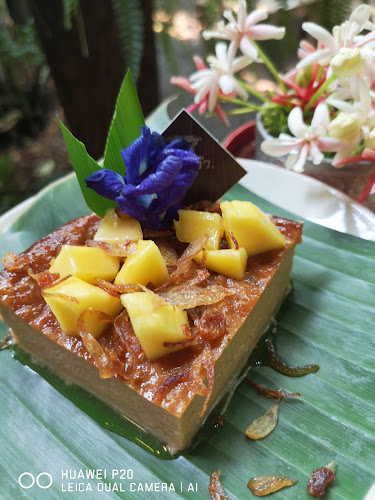 Opinii despre เฮือนคำ ก๋าแฟ ๒๕๕๙ în อำเภอเมืองพิษณุโลก - การบริการอาหารและที่พัก