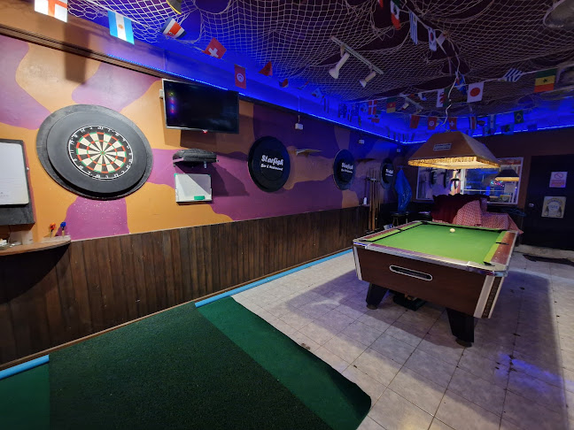 Starfish Bar and Restaurant - การบริการอาหารและที่พัก