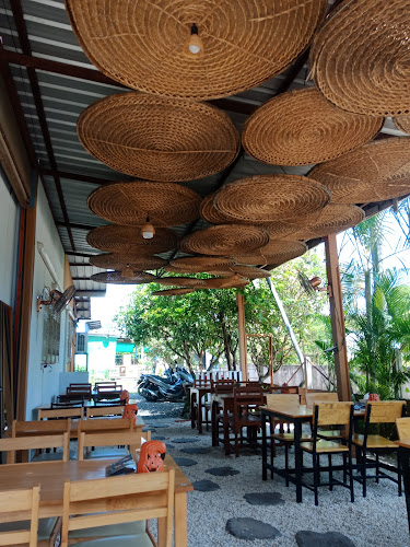 เลขที่202/92 หมู่14 ถนน ตะวันใหม่ ขอนแก่น 40000