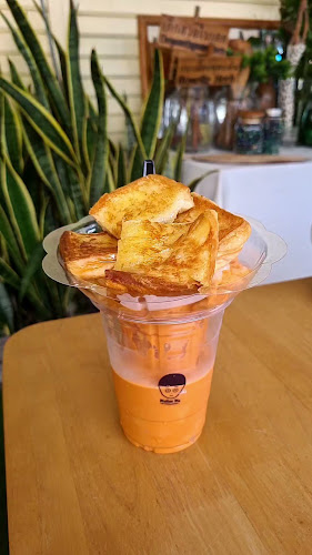 Opinii despre Mellow me by promsakorn în อำเภอบางละมุง - การบริการอาหารและที่พัก