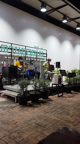 Opinii despre ตลาดต้นตาล în อำเภอเมืองขอนแก่น - การบริการอาหารและที่พัก