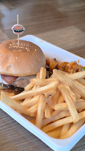 Comentarii opinii despre MM Burger&Grill