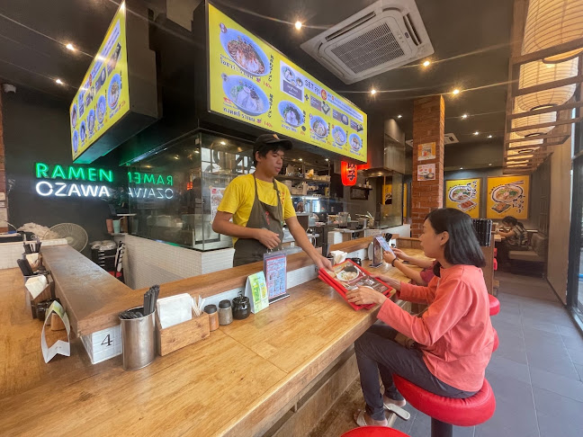Ozawa Ramen Hatyai - การบริการอาหารและที่พัก