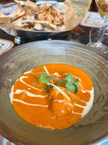 38 ถนน หลวงพ่อฉ้วน ตำบล กะรน อำเภอเมืองภูเก็ต ภูเก็ต 83100