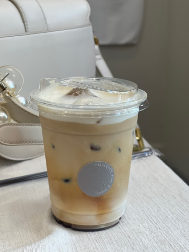 Opinii despre Mistletoe flour & thyme cafe în อำเภอบางละมุง - การบริการอาหารและที่พัก