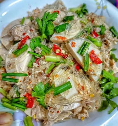 Comentarii opinii despre ร้านอีสานแซ่บ ซีฟู้ด