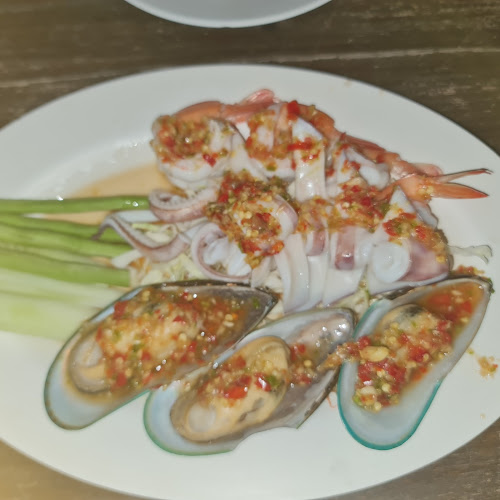 Comentarii opinii despre ร้านฝากจันทร์