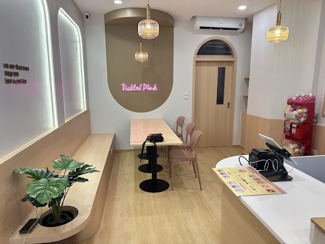 Tickled Pink Pattaya (ทิกเคลท พิงค์ พัทยา)