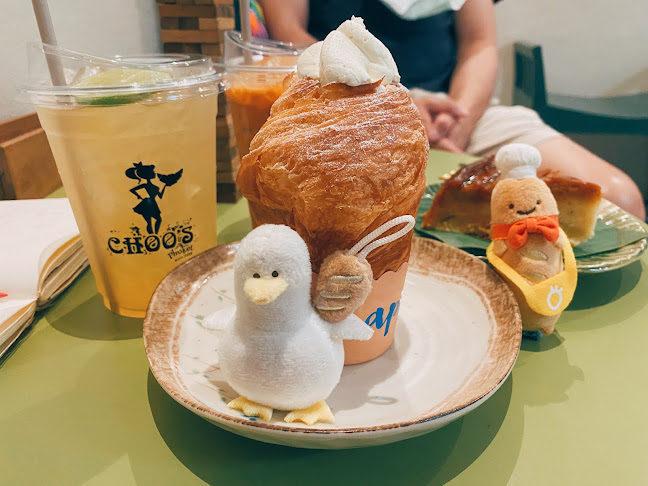 Choo's Cafe, ถ. วิรัชหงษ์หยก ตำบล วิชิต อำเภอเมืองภูเก็ต ภูเก็ต 83000