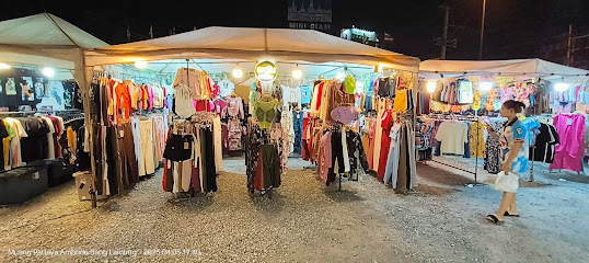 ตลาดคลองถมพัทยา Dreamer Market