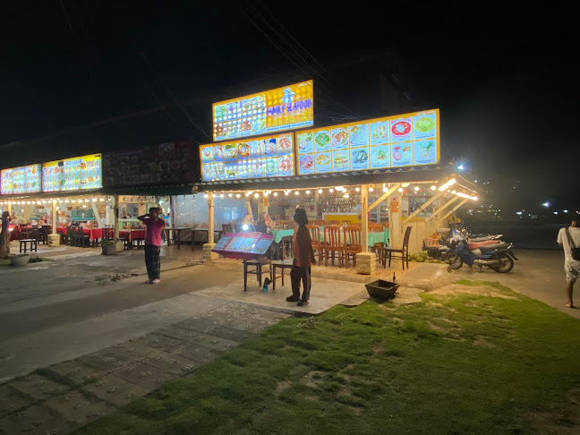 Family Seafood - การบริการอาหารและที่พัก