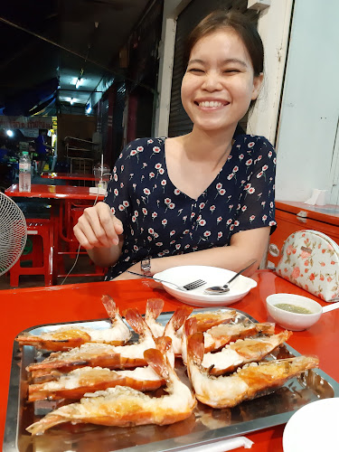 ร้านกุ้งเผานางฟ้า ถ. บรมไตรโลกนารถ ในเมือง อำเภอเมืองพิษณุโลก พิษณุโลก 65000