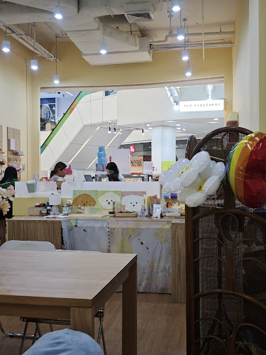 Opinii despre ร้านกาแฟ ภูเก็ต The Hidden Pot Bakery & Cafe' în เมือง - การบริการอาหารและที่พัก