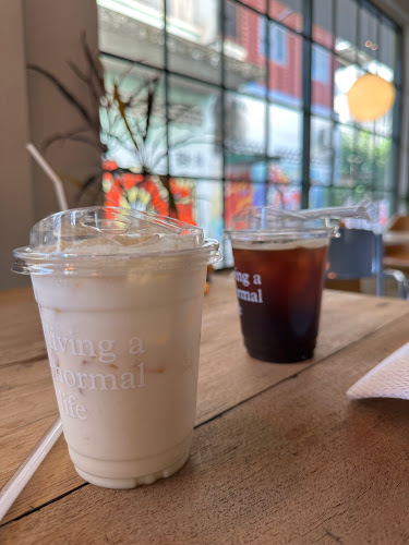 61-63 ถนน ยุทธภัณฑ์ เมือง อุบลราชธานี 34000