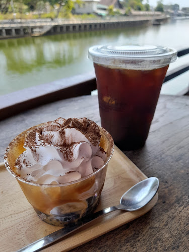 Opinii despre Sweet at moon în อ.เมือง - การบริการอาหารและที่พัก