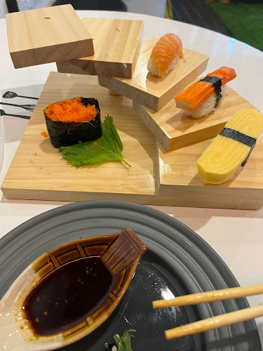 Opinii despre Kokoro Sashimi and Sushi în อำเภอเมืองภูเก็ต - การบริการอาหารและที่พัก