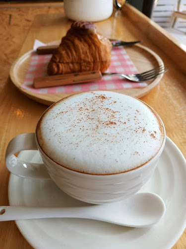 Comentarii opinii despre CoffeeBAR789