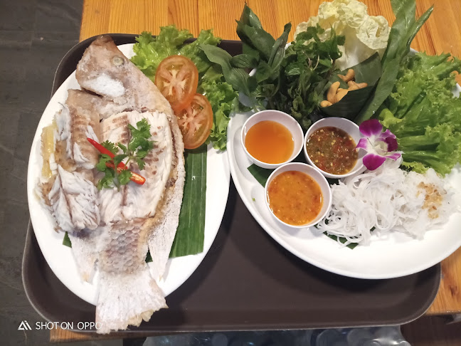 Opinii despre ร้านอาหาร อิ่มเอม @ป่าหล่าย în อำเภอเมืองภูเก็ต - การบริการอาหารและที่พัก