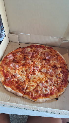 Opinii despre ลอบสเตอร์แอนด์พรอน în อำเภอเมืองภูเก็ต - การบริการอาหารและที่พัก