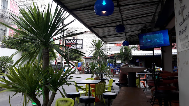 Happy Bar and Restaurant - อำเภอกะทู้